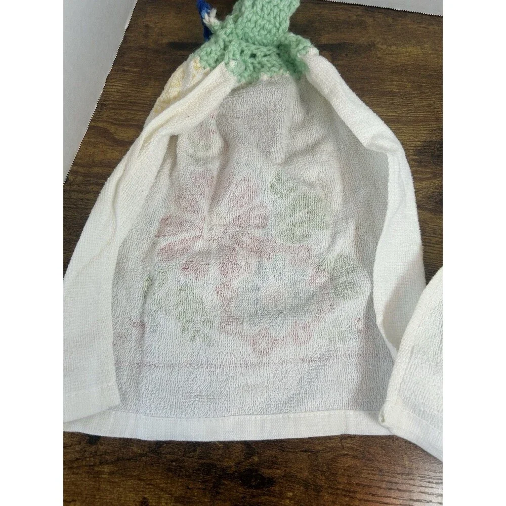 Set (2) Listen To Your Heart Floral Hanging Kitchen Towels Crochet Top Boho Home